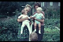 06.Bad Vilbel jul 1966 Mama,Traude,Peter,Britta